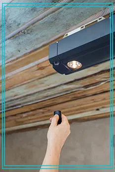 Trust Garage Door Service Chicago, IL 773-433-8126 - garage-door-maintenance-gdr-10m